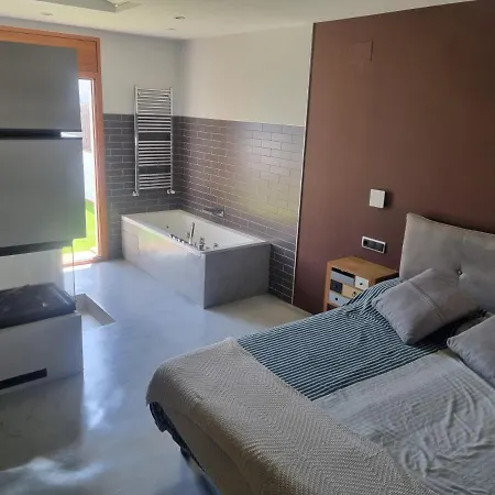Apartman Hauzify I Casa Palamosina